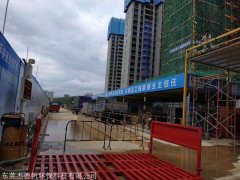 这力是它正在几千年以至几万年的工夫中慢慢构